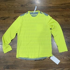 New Lululemon In Your Element Long Sleeve Shirt Men’s Size Large